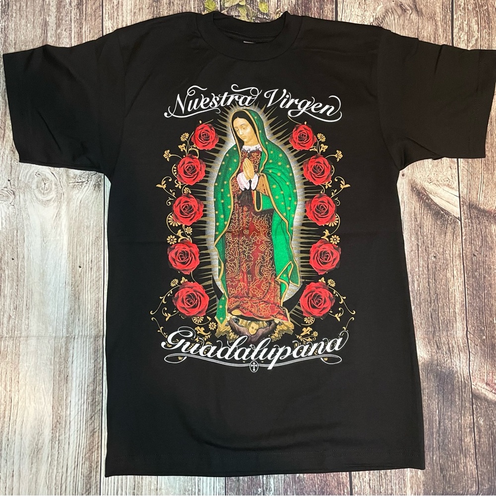 Nuestra Virgen de Guadalupe T-shirt